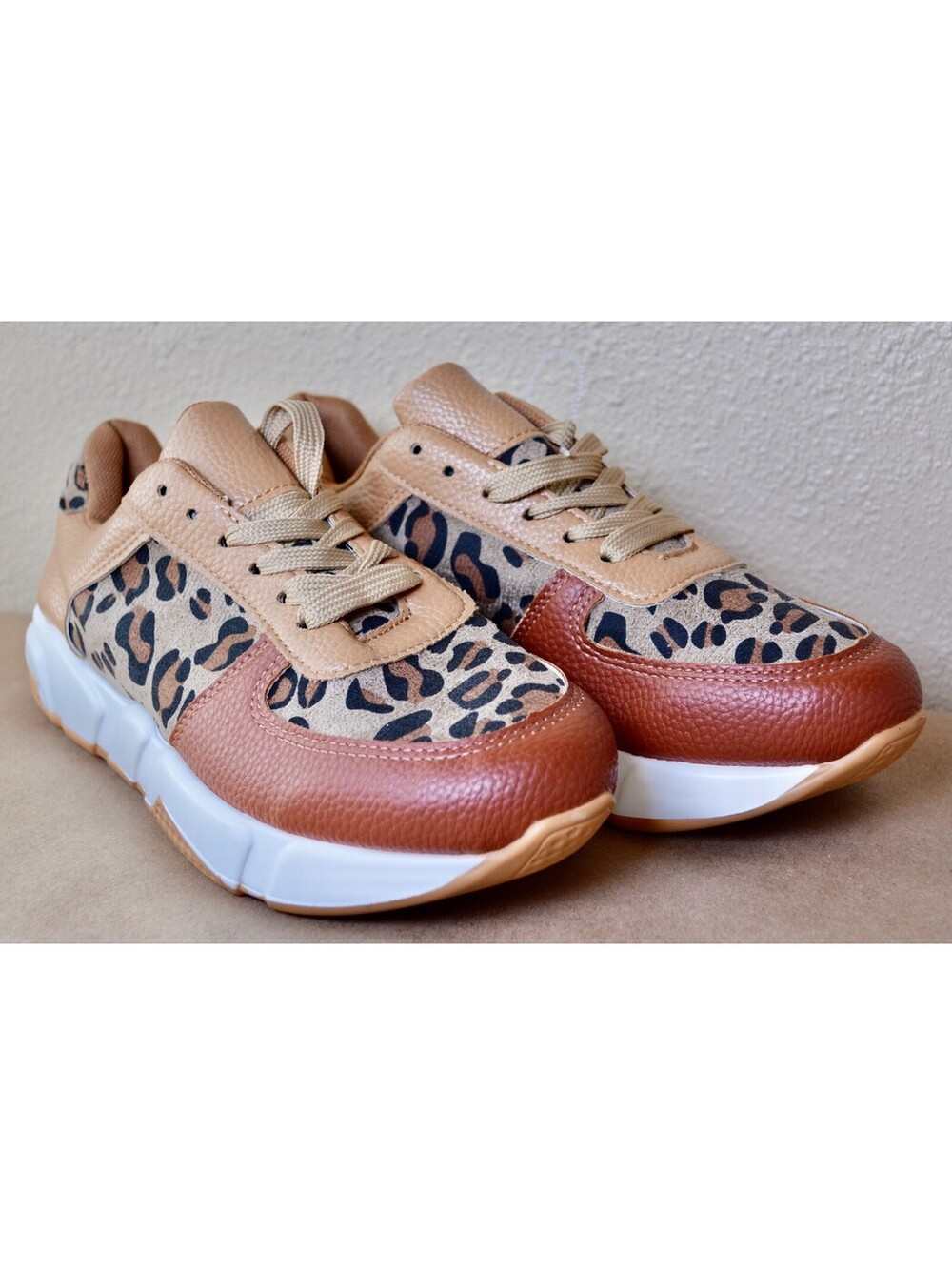 Leopard print Brown Tan Womens Sz 8 No Brand